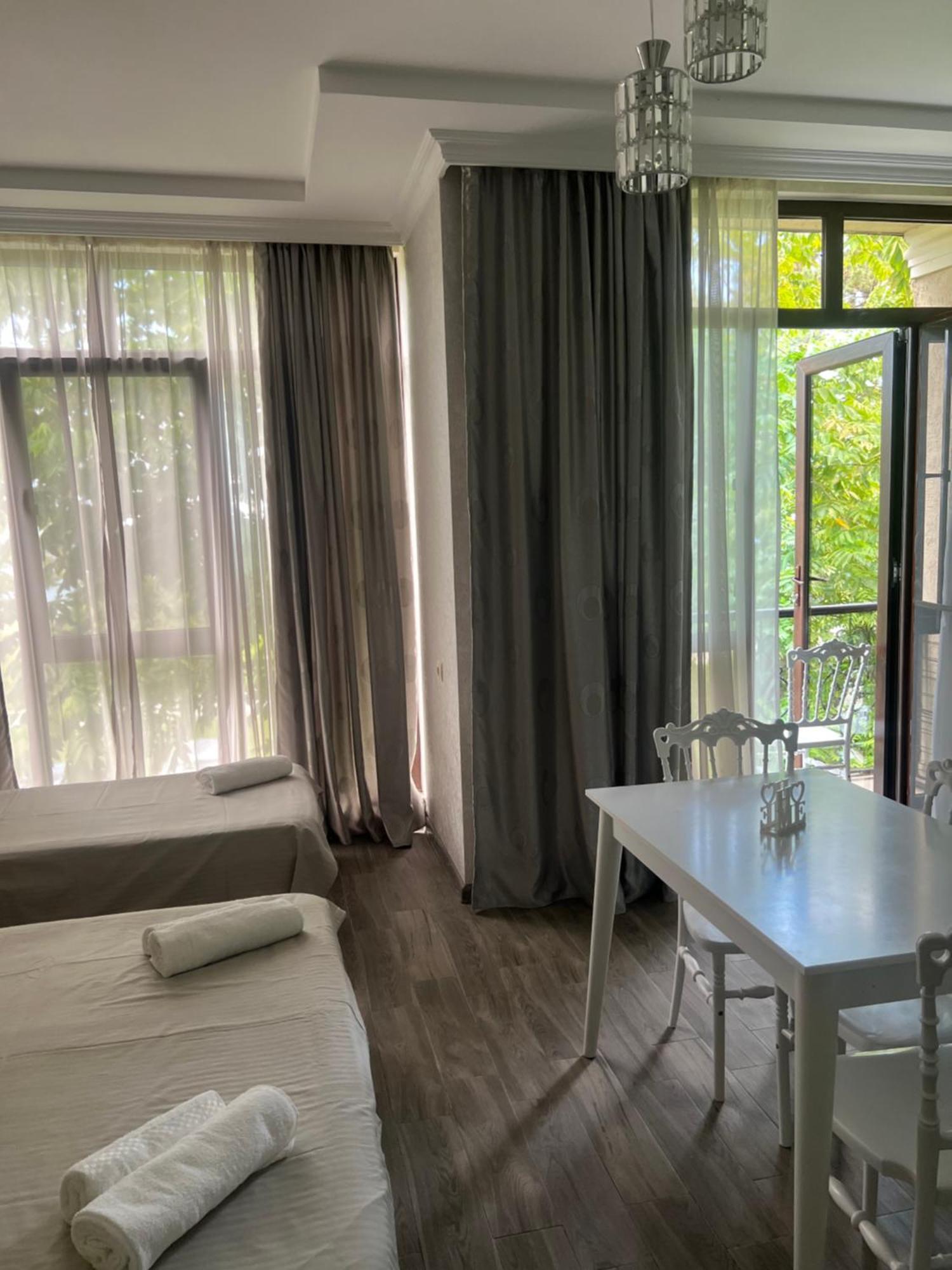 Aparthotel House On Moryakov 55 Chakvi Exterior foto